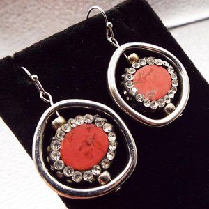 VINTAGE RED MARBLE STONE CIRCLE TWIRLS IN SILVERY RING W/ CRYSTALS EARRINGS 18